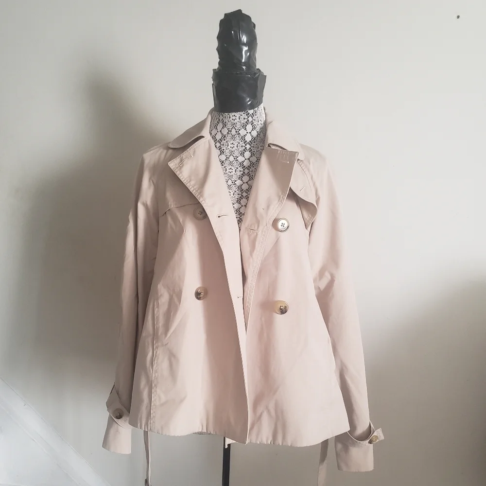 Aritzia Babaton Trench Coat - Picture 7 of 11